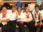 Fête de la bière 2009 à Bas en Basset : l´équipe de service