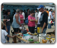 Foire aux trouvailles de bas en basset le 17 aout 2008, un rendez-vous très apprécié par les visiteurs